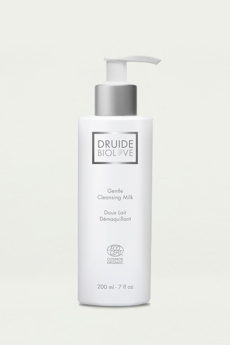 Druide Biolove Organic Gentle Cleansing Milk, (200 ml, 7 fl. oz.) Ecocert certified organic sensitive skin hydrator on clear background.