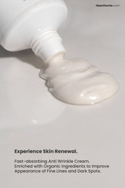 Druide Biolove Organic Nightly Ultra Nourishing Cream dispensing natural texture and slightly off white cream from its tube with text 