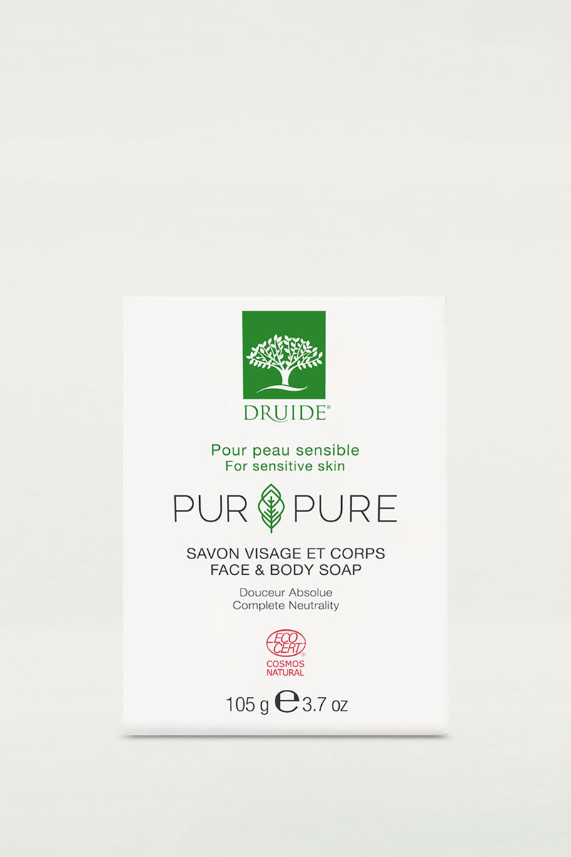 Box of Druide Pur and Pure natural soap bar for Face & Body showing weight of 105 g, 3.7 oz. and Ecocert cosmos natural certification.