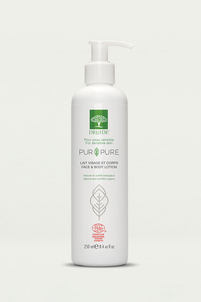 Druide Pur and Pure Organic face and Body Lotion dispenser of 250 ml, 8.4 US fl. oz. shown against a clear background.